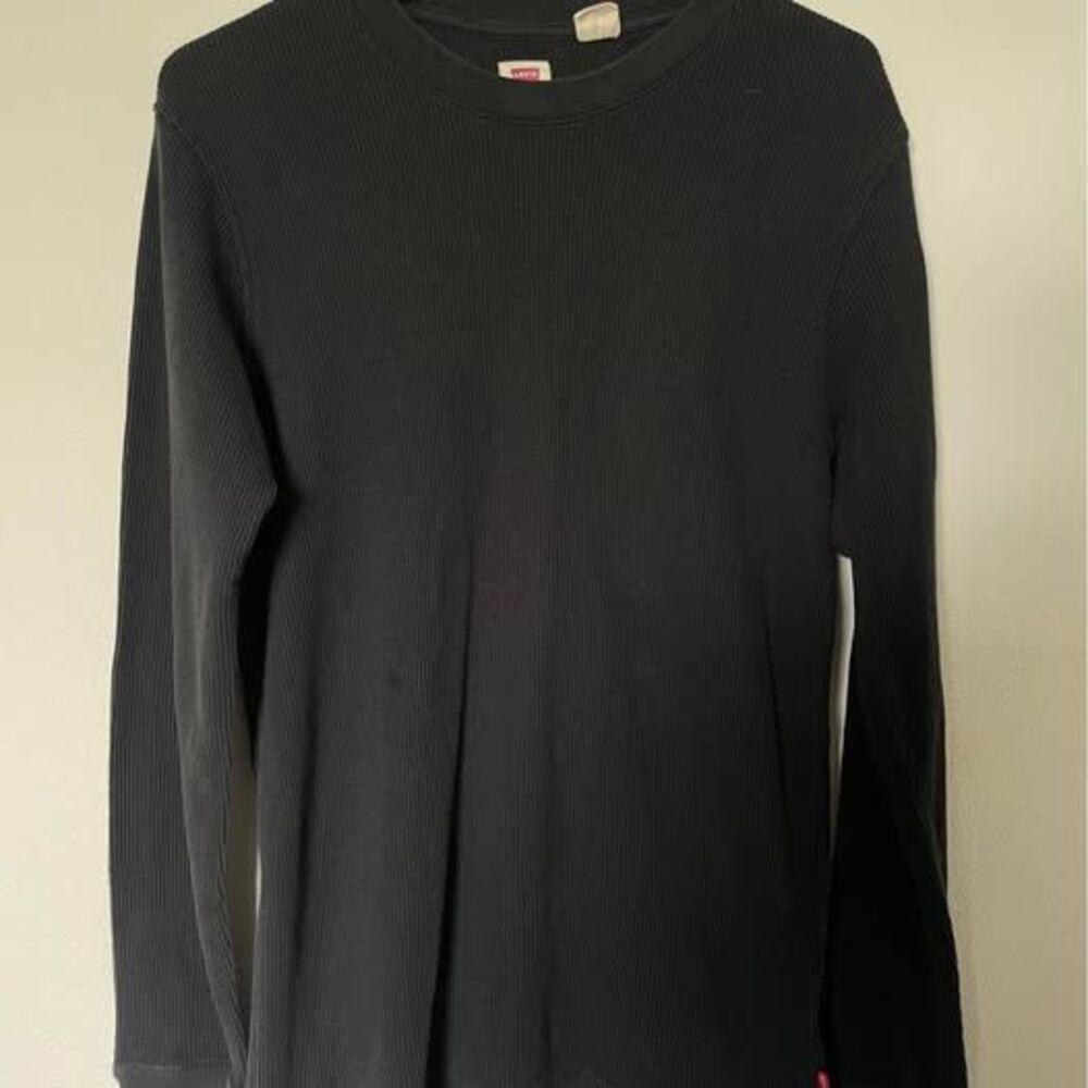 Mens Black Levi’s Longsleeve